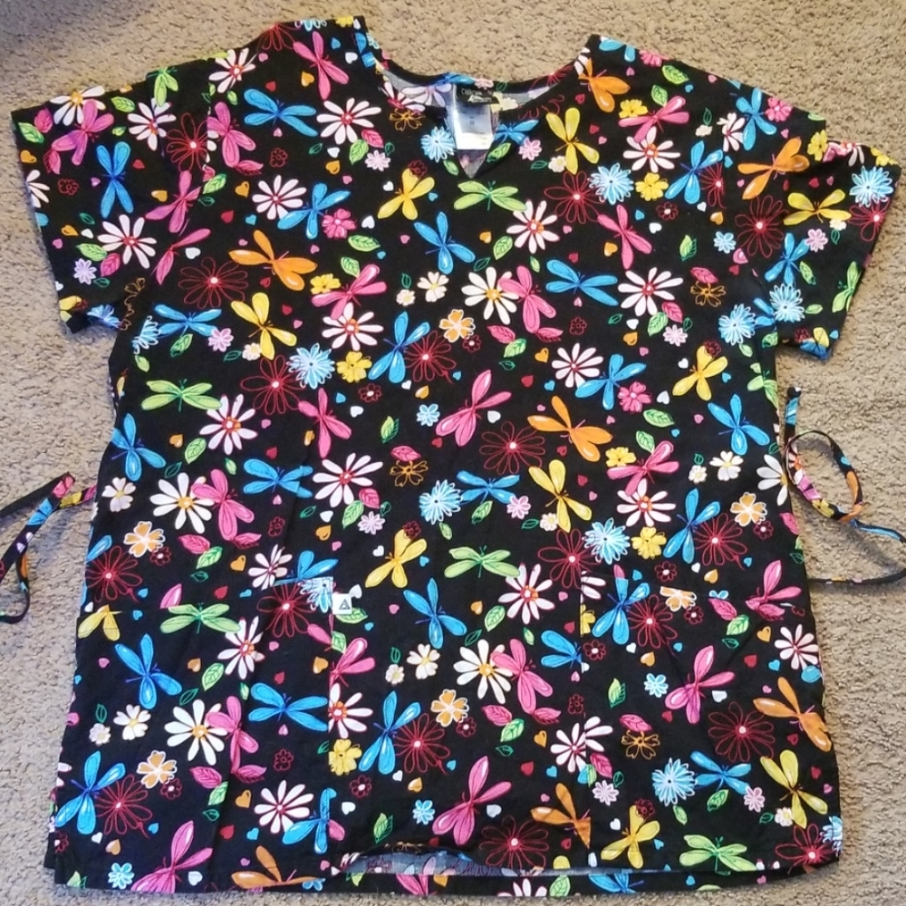 Scrub top